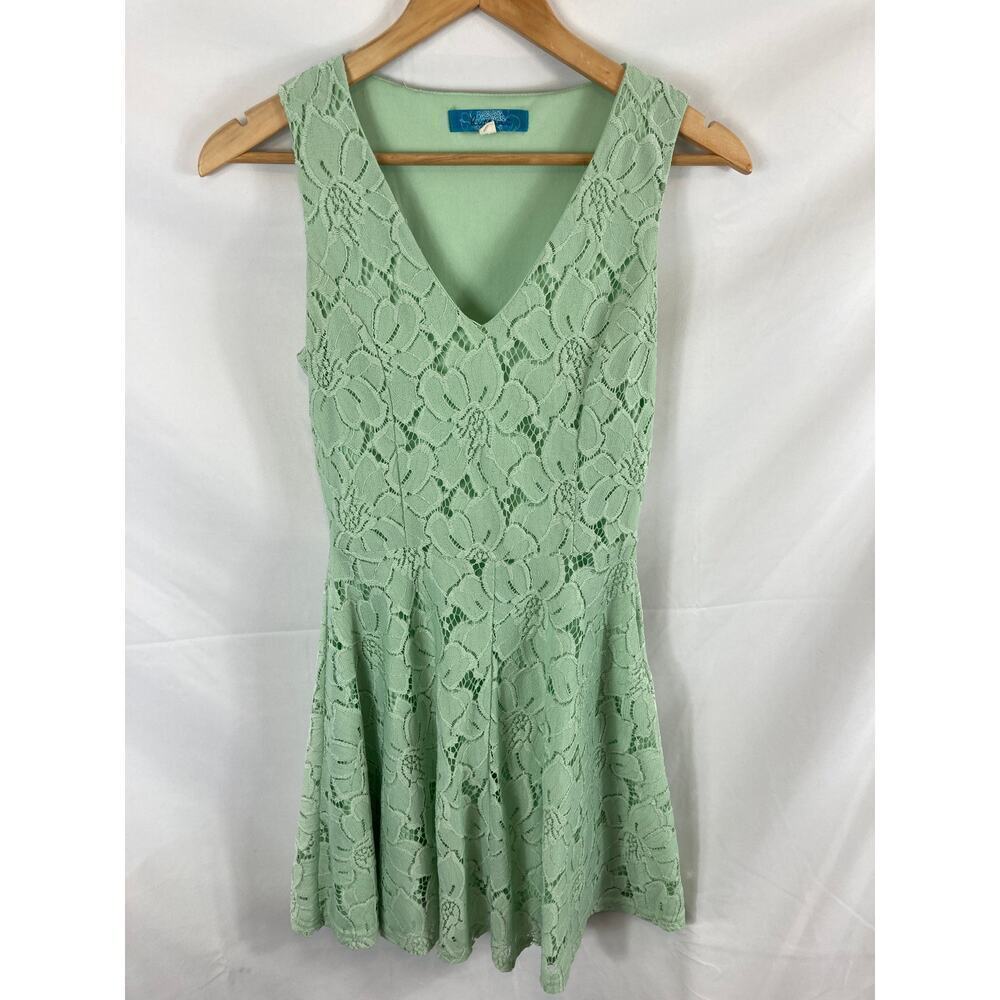 francescas buttons green lace dress size small